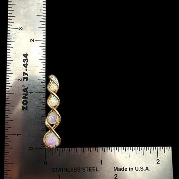 10 Karat Yellow Gold Twisted Opal Pendant #24036 - Picture 3 of 9